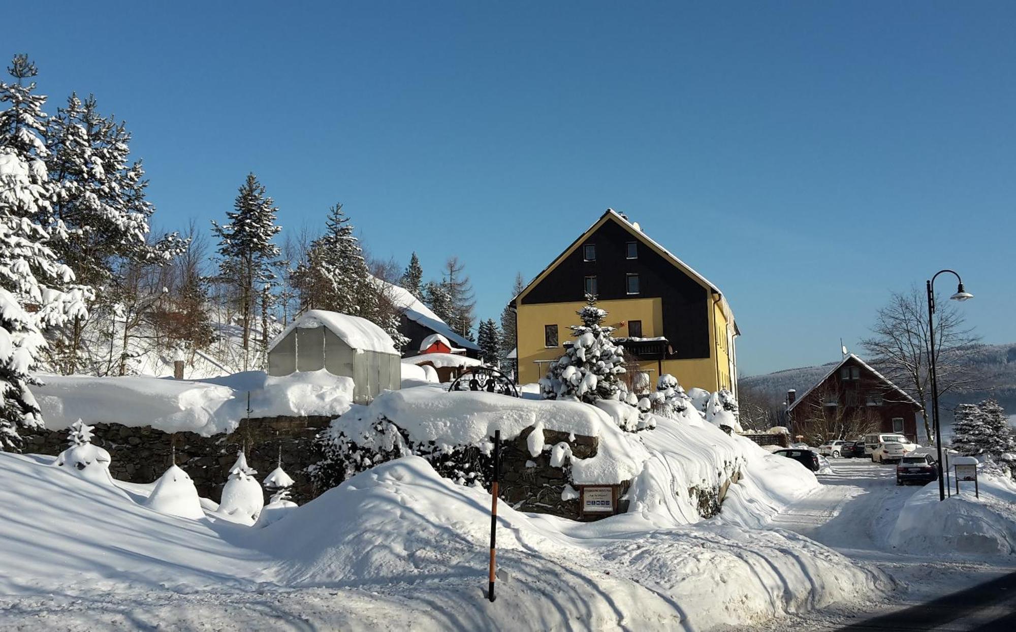 Ferienwohnungen "Am Schloessel" Oberwiesenthal Exterior foto