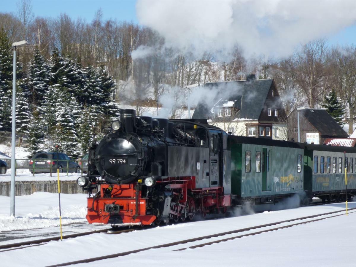 Ferienwohnungen "Am Schloessel" Oberwiesenthal Exterior foto